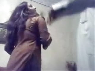 Pakistani Aunty Indoor P1